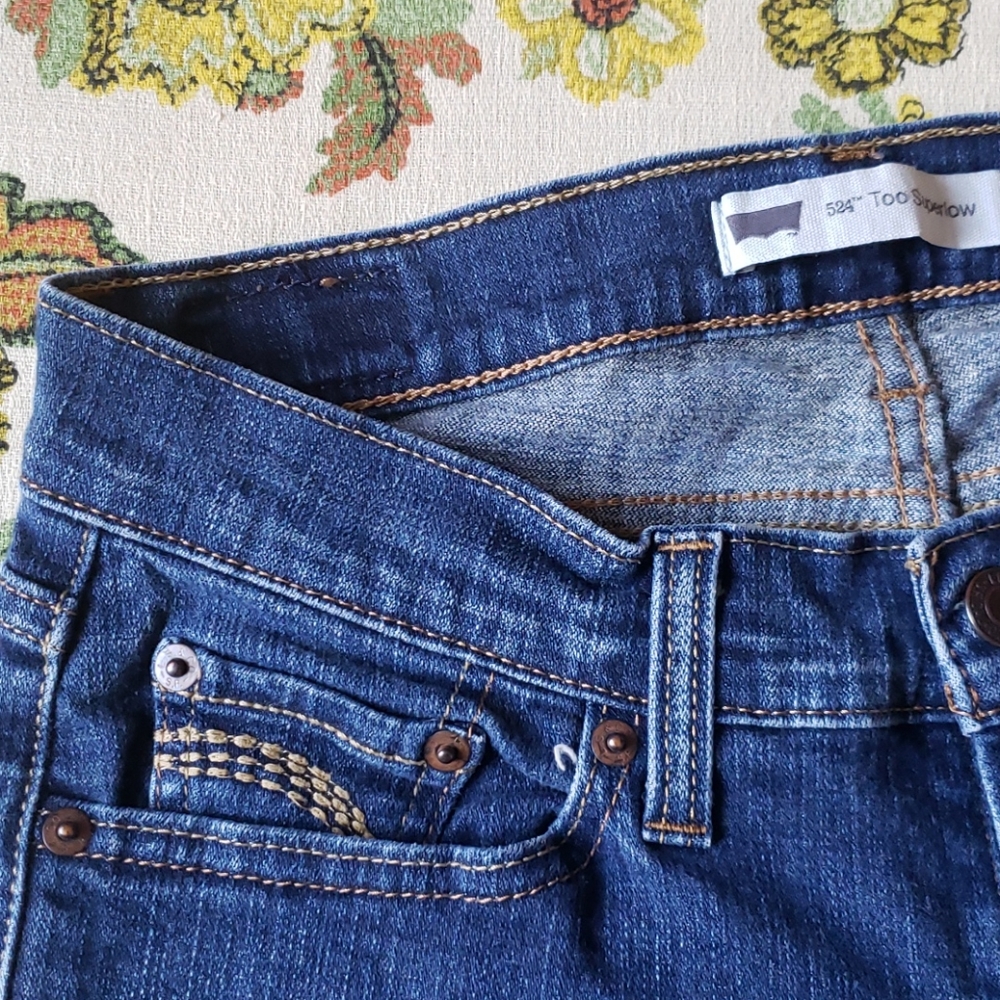 Levi's 524 superlow jeans size 3 long